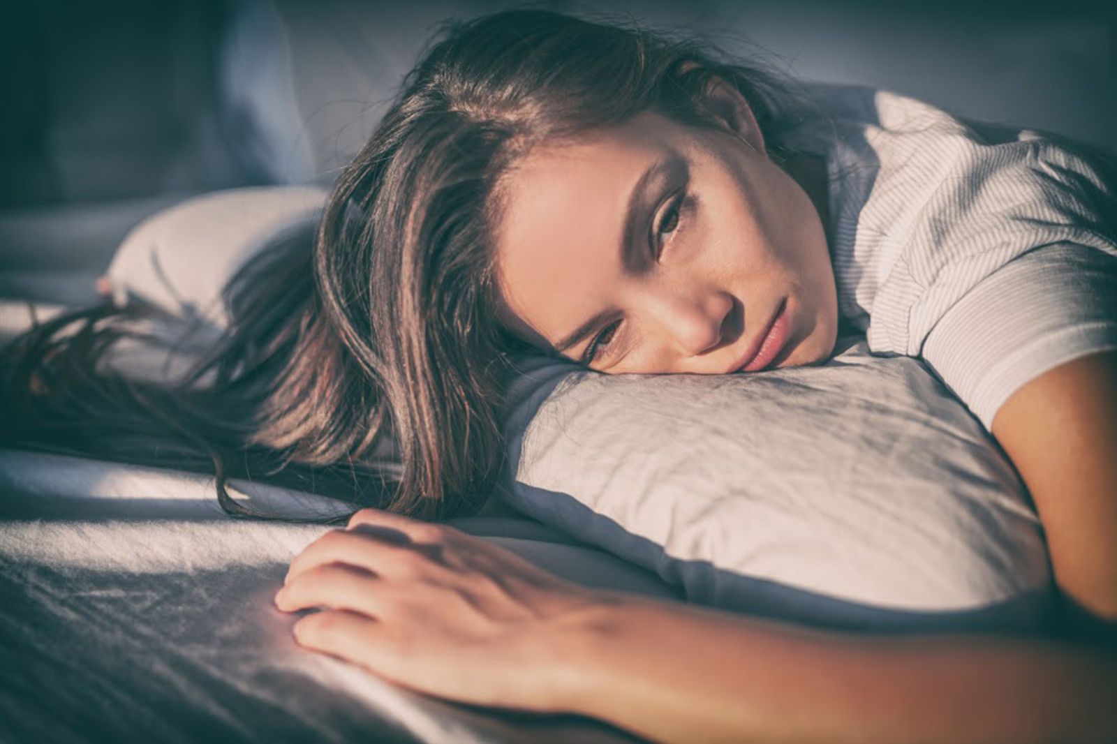 Bị mất ngủ nên ăn gì để cải thiện?