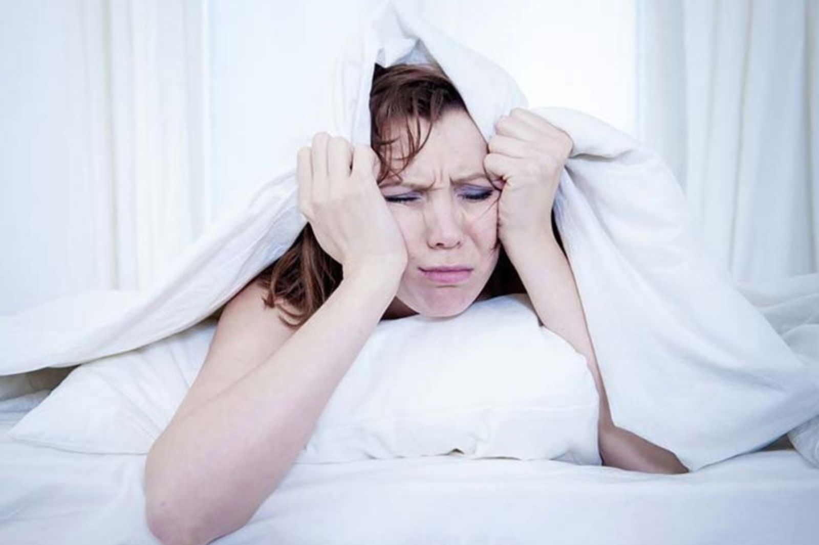Bị rối loạn giấc ngủ nên ăn gì và kiêng gì?