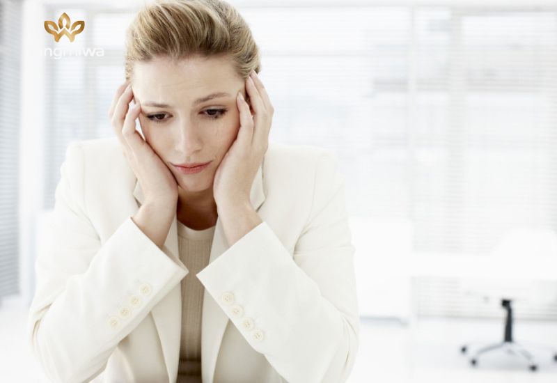 hoi-hop-lo-au-mat-ngu