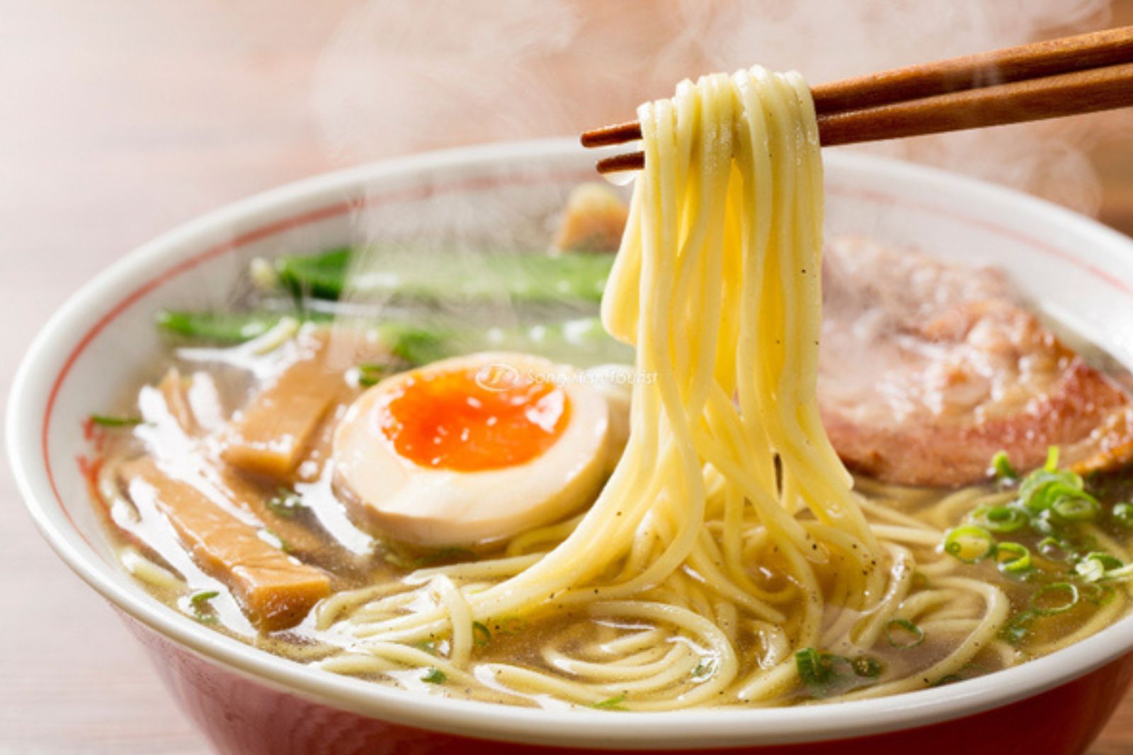 Ramen ăn liền có hại hay tốt cho bạn?