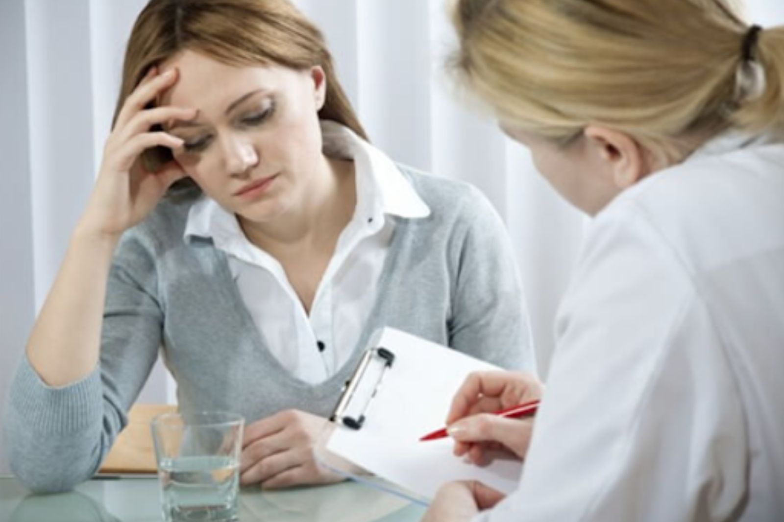 roi-loan-cang-thang-sau-sang-chan