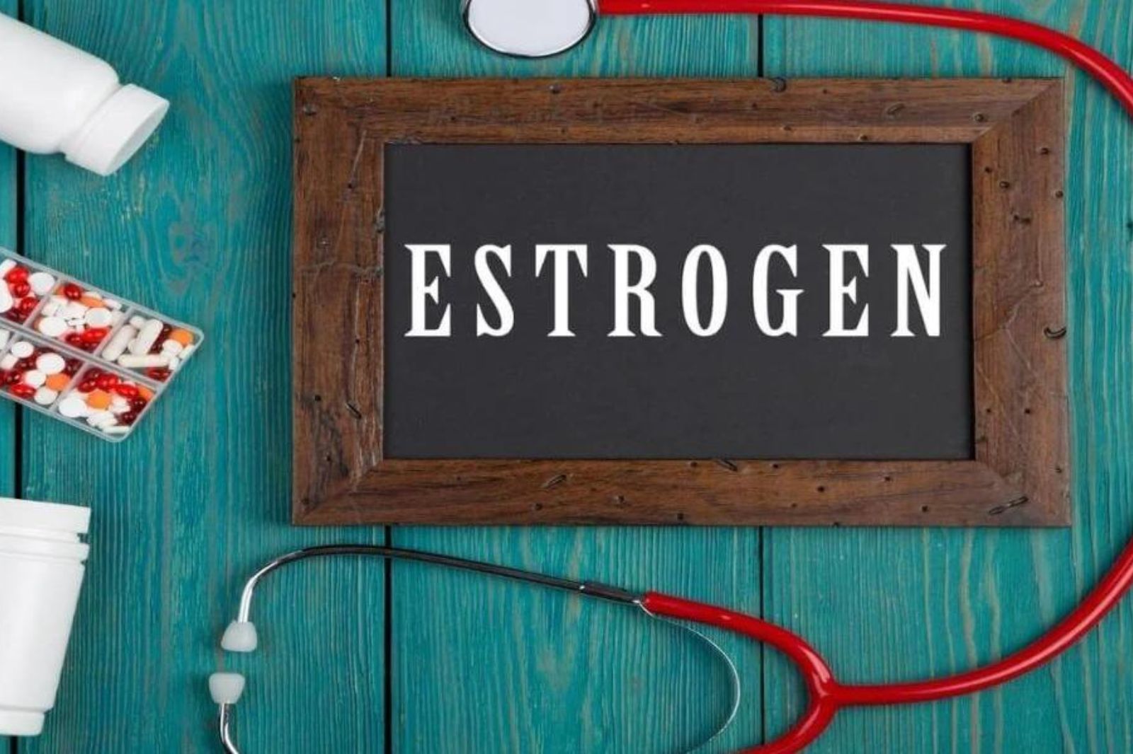 Có nên bổ sung estrogen cho phụ nữ tiền mãn kinh?