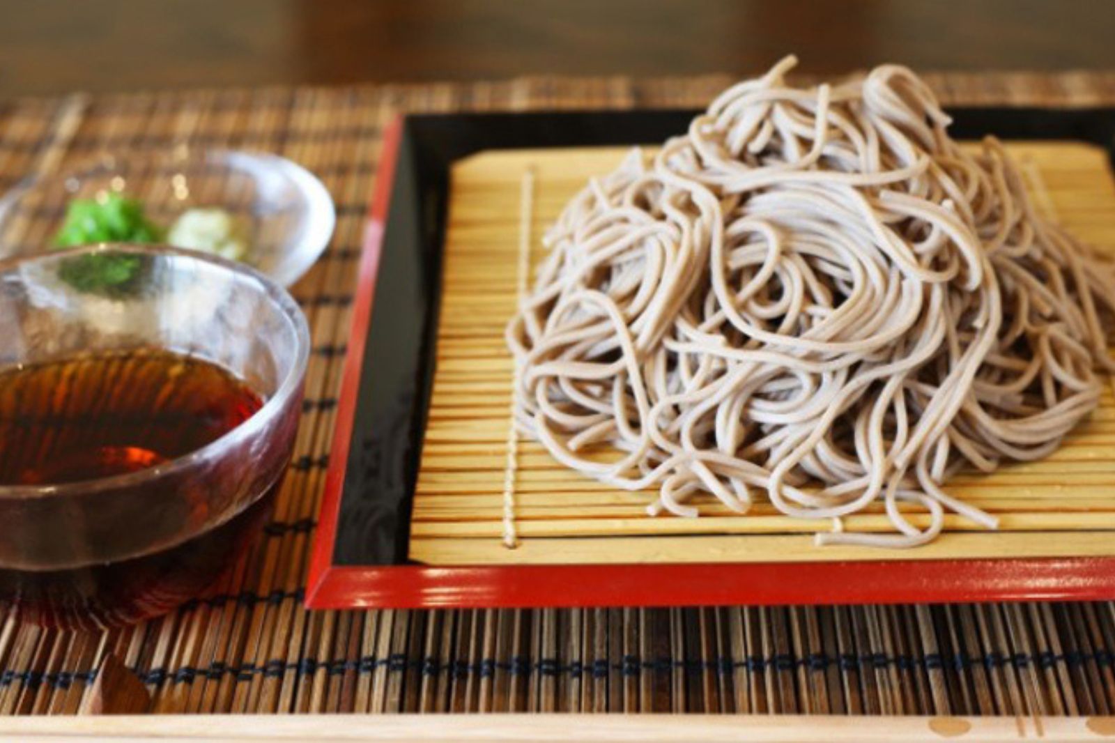 mi-soba-lam-tu-gi