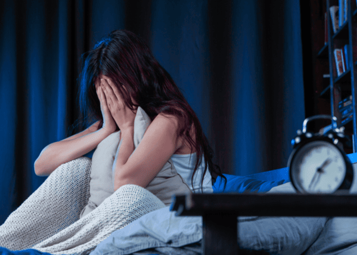 Mất ngủ kéo dài, suy giảm trí nhớ: Nguyên nhân tiềm ẩn và giải pháp khoa học từ Nhật Bản